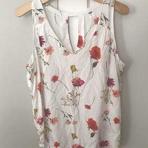 White simple floral tank top blouse
